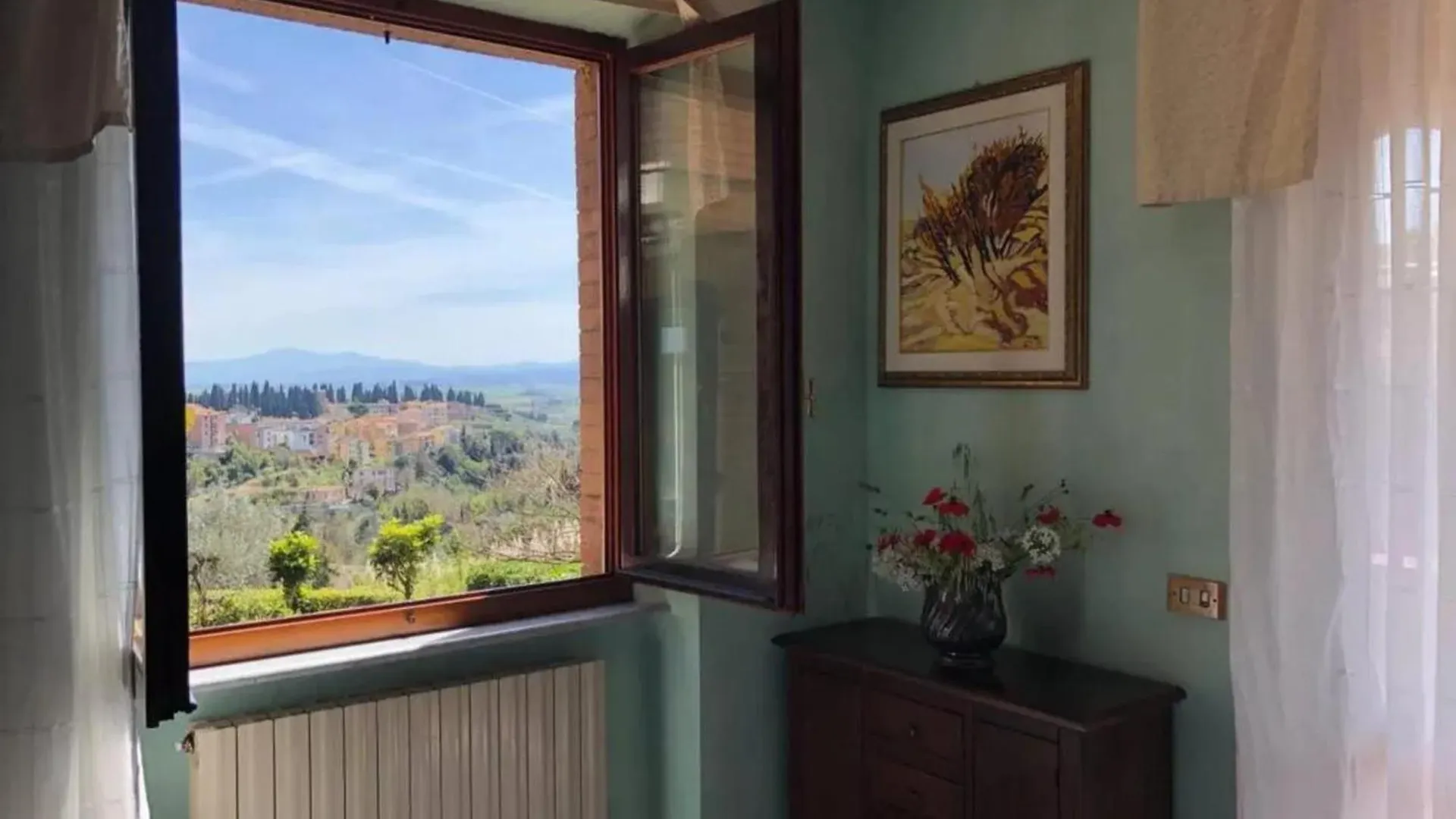 Charming Apartment With City View In Siena 80 Sqm + Parking 0*,