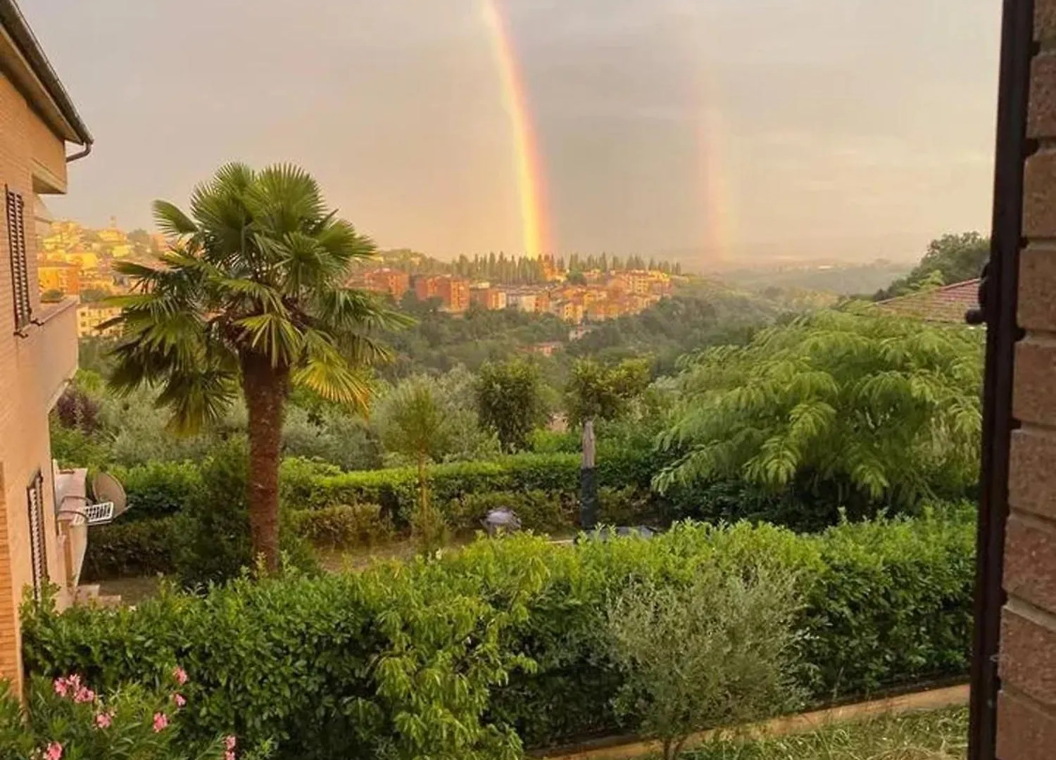 Charming Apartment With City View In Siena 80 Sqm + Parking