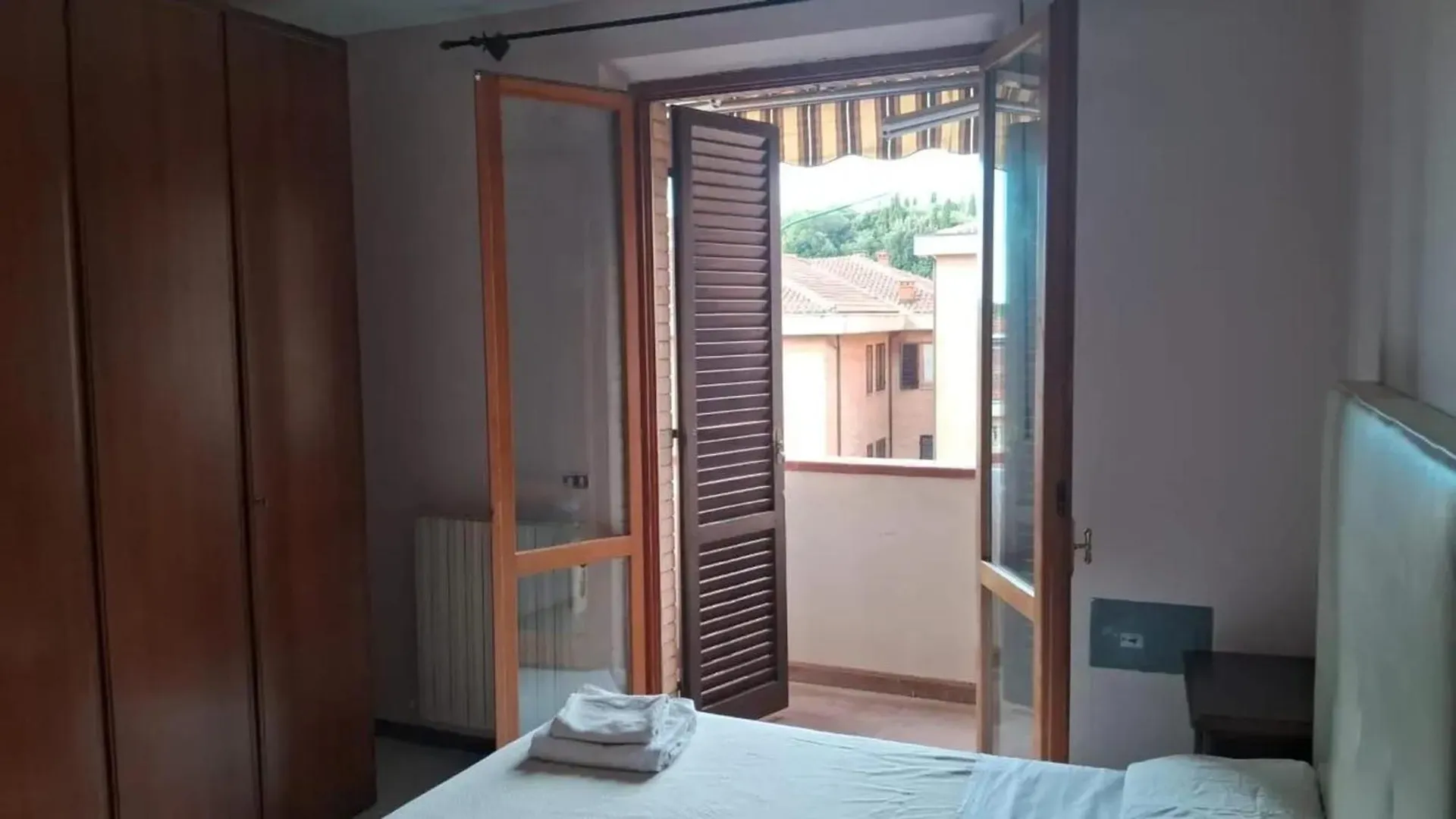 Charming Apartment With City View In Siena 80 Sqm + Parking Italien